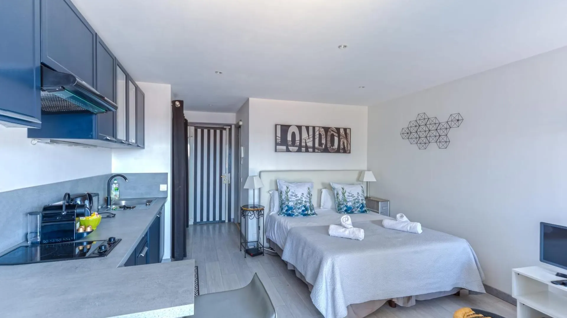 Le Mimosas - Studio Cannes Centre - Vue Mer Terrasse Wifi Climatisation Apartment
