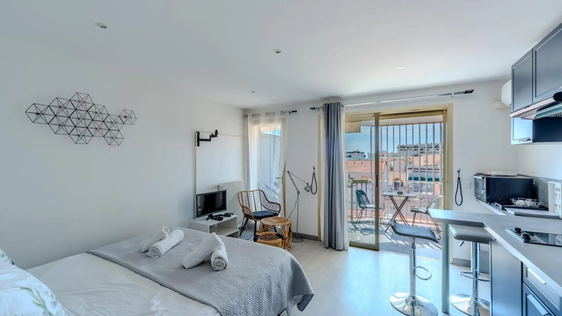 Le Mimosas - Studio Cannes Centre - Vue Mer Terrasse Wifi Climatisation