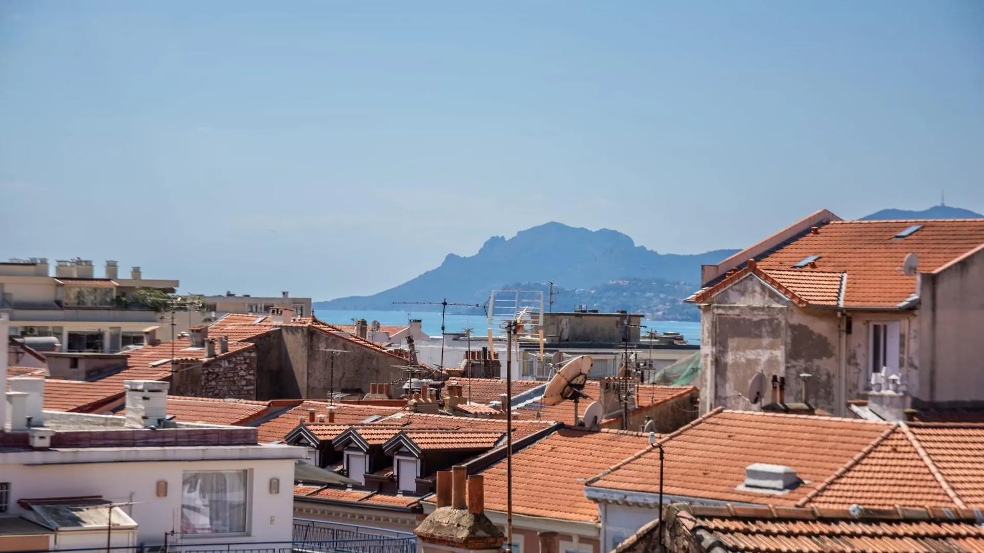 Le Mimosas - Studio Cannes Centre - Vue Mer Terrasse Wifi Climatisation Apartment
